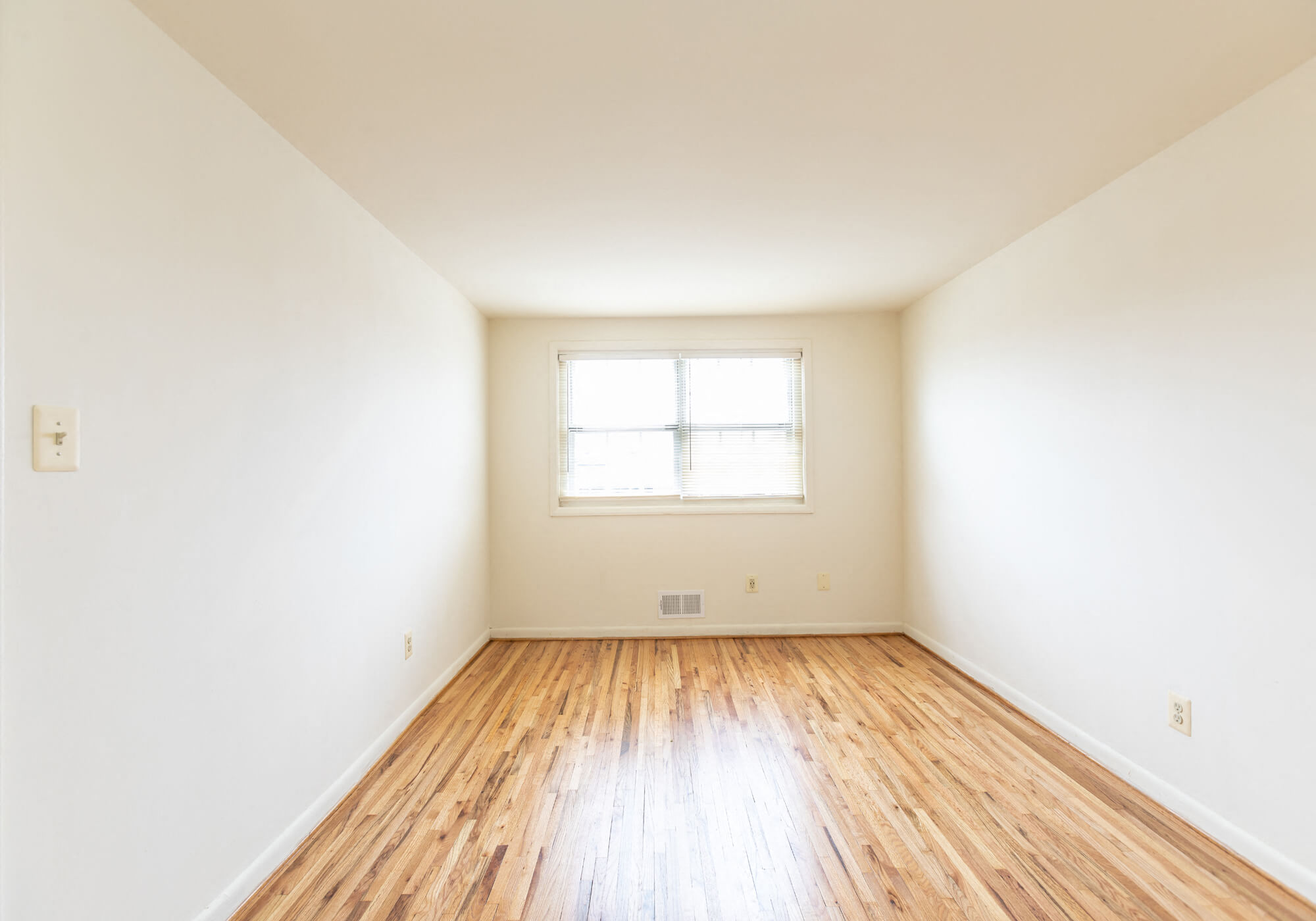 Foxridge Townhomes Image 12